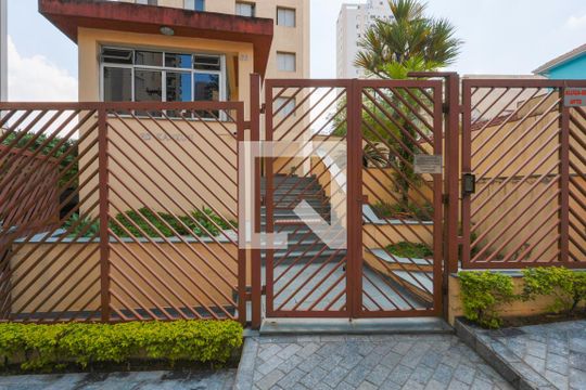 Fachada do condomínio de apartamento à venda com 2 quartos, 68m² em Santana, São Paulo