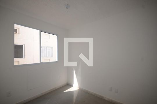 Quarto 1 de apartamento para alugar com 2 quartos, 41m² em Guaratiba, Rio de Janeiro