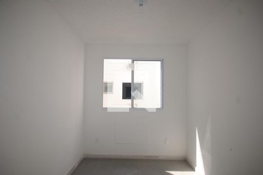 Quarto 1 de apartamento para alugar com 2 quartos, 41m² em Guaratiba, Rio de Janeiro