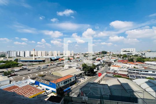 Vista de apartamento à venda com 2 quartos, 72m² em Vila Antonieta, Guarulhos