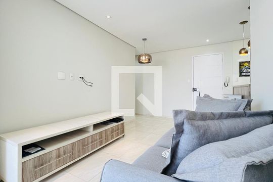 Sala de apartamento à venda com 2 quartos, 72m² em Vila Antonieta, Guarulhos