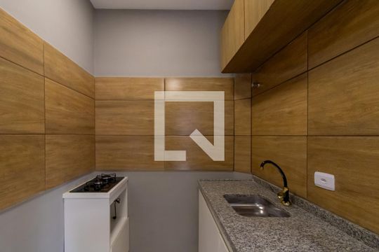 Cozinha de apartamento para alugar com 1 quarto, 31m² em Vila Nossa Senhora de Fatima, Guarulhos