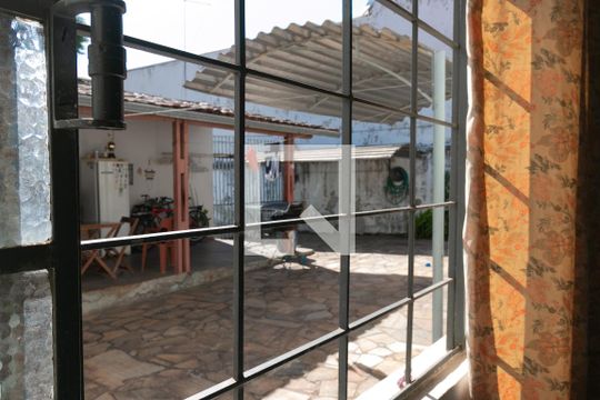 Vista Quarto 4 de casa à venda com 4 quartos, 80m² em Santa Amelia, Belo Horizonte