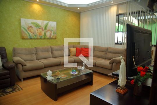 Casa à venda com 3 quartos, 191m² em Vila Planalto, São Bernardo do Campo