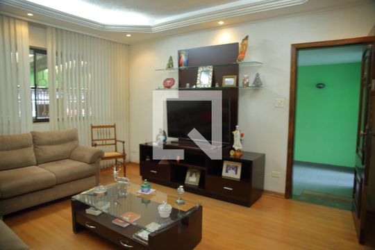 Sala de casa à venda com 3 quartos, 191m² em Vila Planalto, São Bernardo do Campo