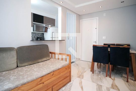 Sala de apartamento à venda com 2 quartos, 49m² em Jardim Santa Teresinha, São Paulo