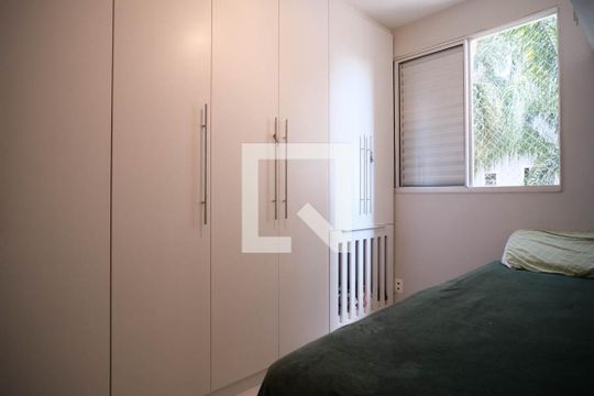 Quarto 1 de apartamento à venda com 2 quartos, 49m² em Jardim Santa Teresinha, São Paulo