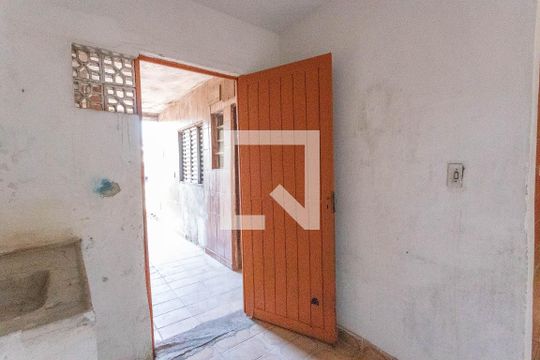 Sala/Cozinha de casa para alugar com 1 quarto, 50m² em Casa Grande, Diadema