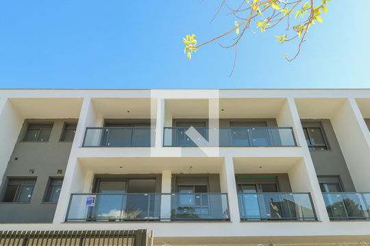 Fachada de apartamento à venda com 2 quartos, 102m² em Chácara das Pedras, Porto Alegre