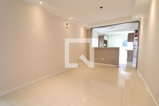 Sala de casa à venda com 3 quartos, 133m² em Boa Vista, Novo Hamburgo
