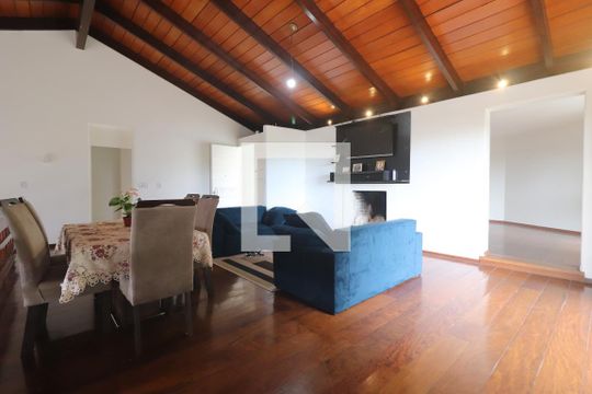  Sala 1 de casa à venda com 5 quartos, 375m² em Boa Vista, Novo Hamburgo