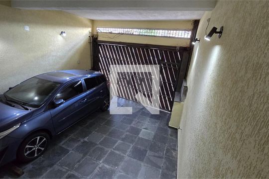 Casa à venda com 4 quartos, 300m² em Parque Sao Domingos, São Paulo