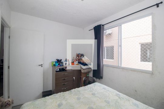 Quarto 1 de apartamento à venda com 2 quartos, 42m² em Cavalhada, Porto Alegre