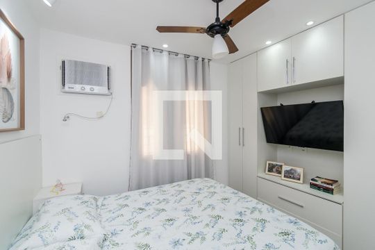 Quarto 1 de casa de condomínio à venda com 2 quartos, 90m² em Penha Circular, Rio de Janeiro