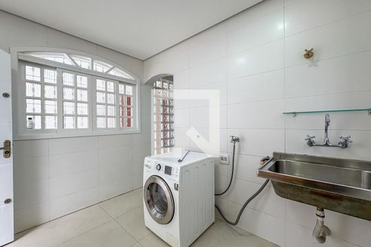Área de Serviço de casa à venda com 3 quartos, 350m² em Parque Terra Nova Ii, São Bernardo do Campo