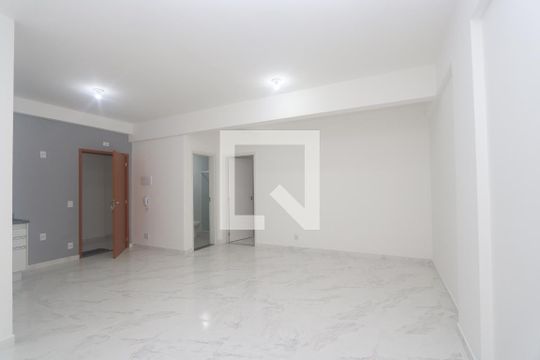 Apartamento para alugar com 1 quarto, 48m² em Jardim Miriam, São Paulo