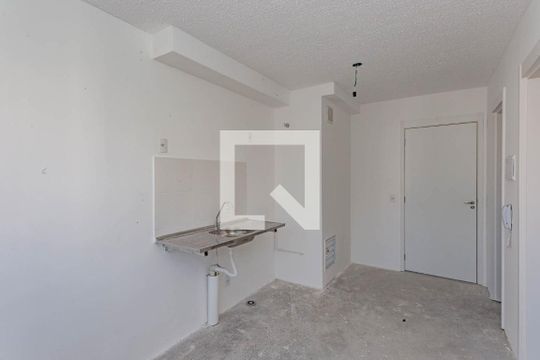 Sala/Cozinha de apartamento à venda com 1 quarto, 25m² em Sacoma, São Paulo