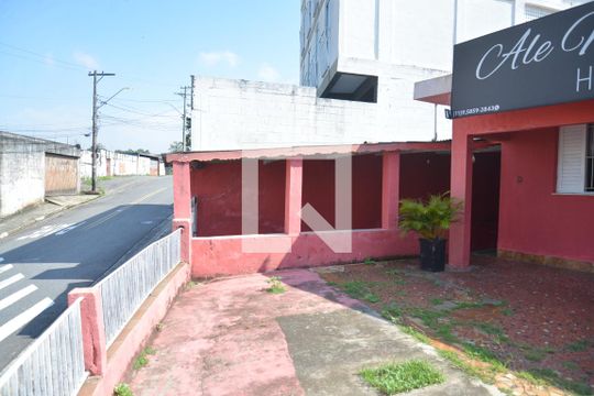 Quintal de casa à venda com 3 quartos, 212m² em Jardim, Santo André