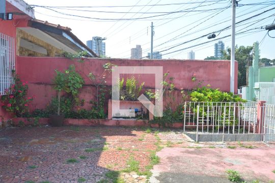 Quintal de casa à venda com 3 quartos, 212m² em Jardim, Santo André