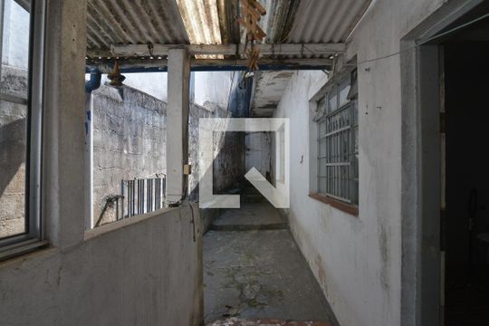 Área de Serviço de casa à venda com 3 quartos, 212m² em Jardim, Santo André