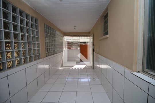 Área de Serviço de casa para alugar com 2 quartos, 110m² em Vila da Penha, Rio de Janeiro