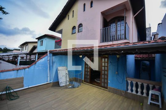 Varanda da Sala de casa para alugar com 3 quartos, 250m² em Jardim Rosa Maria, São Paulo