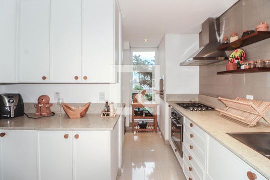 Cozinha e Área de Serviço de apartamento à venda com 1 quarto, 87m² em Petrópolis, Porto Alegre