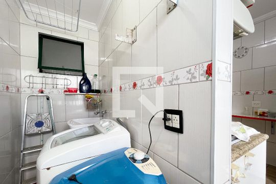 Área de Serviço de apartamento à venda com 2 quartos, 56m² em Parque Selecta, São Bernardo do Campo