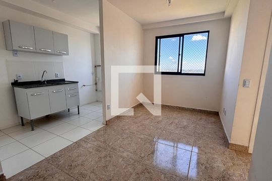 Sala de apartamento para alugar com 2 quartos, 43m² em Jardim Ibirapuera, Campinas