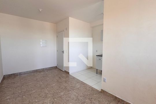 Sala de apartamento para alugar com 2 quartos, 43m² em Jardim Ibirapuera, Campinas