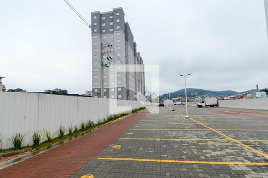 Área externa de apartamento para alugar com 2 quartos, 44m² em Vila Bremen, Guarulhos