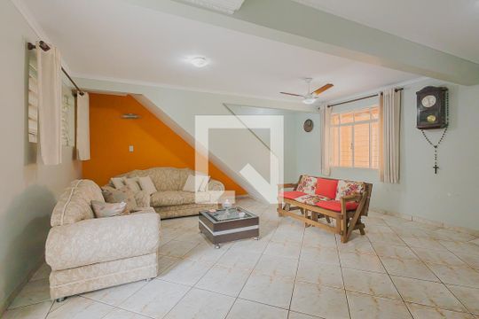 Sala 2 de casa à venda com 3 quartos, 350m² em Vila Madalena, São Paulo