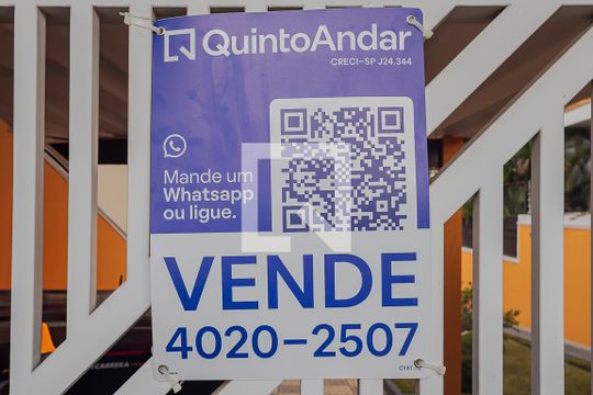 Plaquinha de casa à venda com 3 quartos, 350m² em Vila Madalena, São Paulo