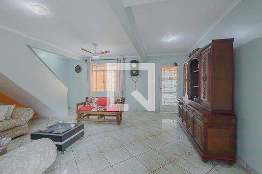 Sala 2 de casa à venda com 3 quartos, 350m² em Vila Madalena, São Paulo