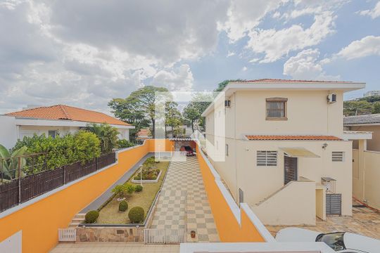 Vista do Quarto de casa à venda com 3 quartos, 350m² em Vila Madalena, São Paulo