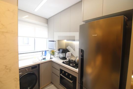 Sala / Cozinha de apartamento para alugar com 2 quartos, 48m² em Tucuruvi, São Paulo