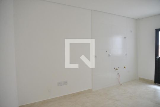 Sala de apartamento à venda com 2 quartos, 43m² em Vila América, Santo André