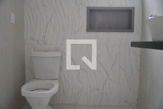 Banheiro Social de apartamento à venda com 2 quartos, 94m² em Vila América, Santo André