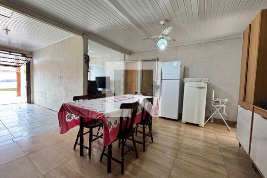 Cozinha de casa à venda com 2 quartos, 60m² em Santos Dumont, São Leopoldo