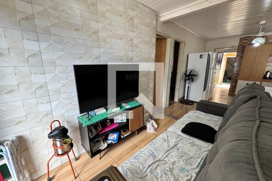 Sala de casa à venda com 2 quartos, 60m² em Santos Dumont, São Leopoldo
