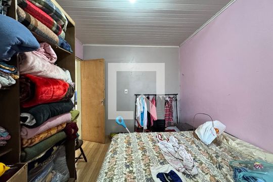 Quarto 2 de casa à venda com 2 quartos, 60m² em Santos Dumont, São Leopoldo