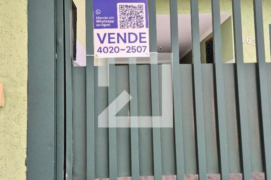 plaquinha de casa à venda com 4 quartos, 300m² em Vila Camilópolis, Santo André