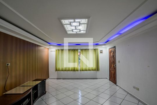 Casa à venda com 4 quartos, 300m² em Vila Camilópolis, Santo André