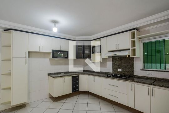 Cozinha de casa à venda com 4 quartos, 300m² em Vila Camilópolis, Santo André