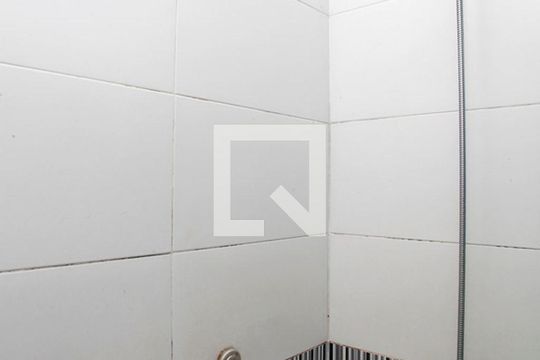 Banheiro 1 de apartamento para alugar com 3 quartos, 96m² em Santa Cecília, Porto Alegre