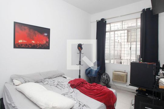 Quarto 1 de apartamento para alugar com 3 quartos, 96m² em Santa Cecília, Porto Alegre