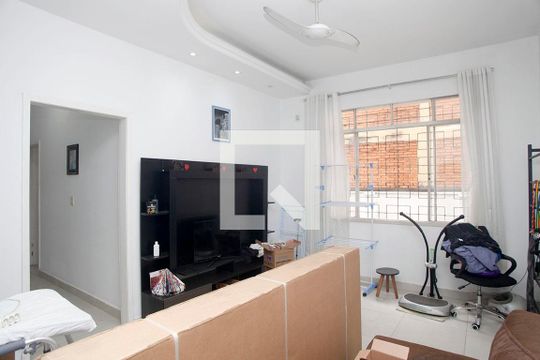 Sala de Estar de apartamento para alugar com 3 quartos, 96m² em Santa Cecília, Porto Alegre