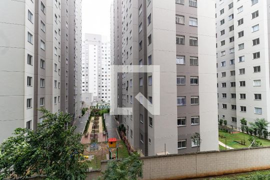 Vista do Quarto 1 de apartamento para alugar com 2 quartos, 41m² em Jardim Sao Saverio, São Paulo