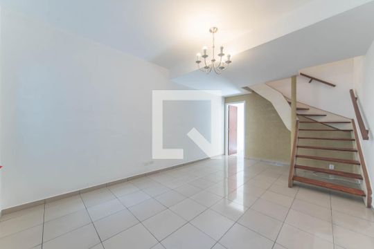 Casa à venda com 2 quartos, 100m² em Cidade Monções, São Paulo