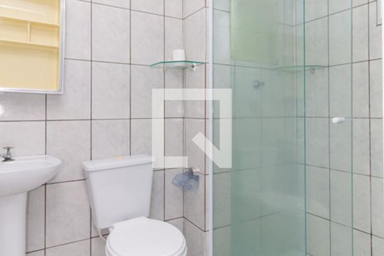 Banheiro de apartamento para alugar com 1 quarto, 46m² em Ipiranga, São Paulo